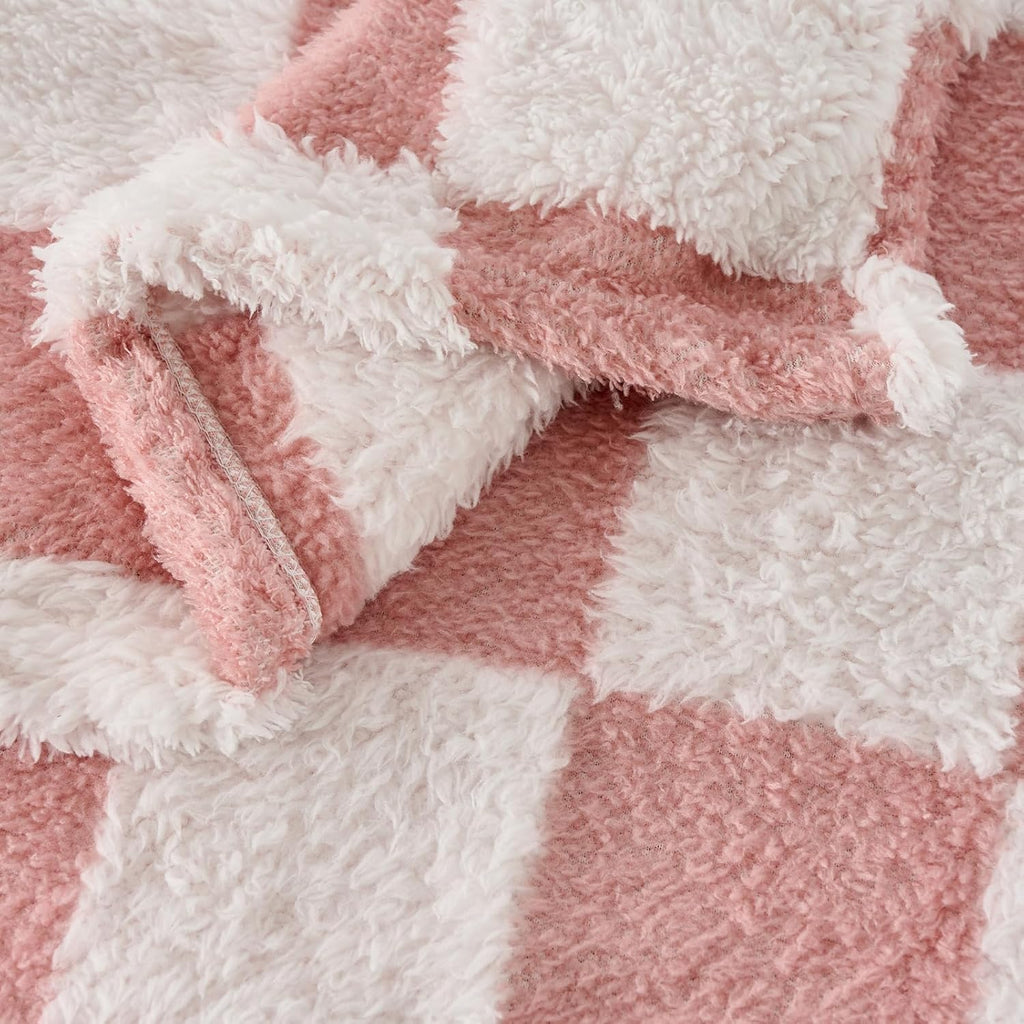 Fleece Baby Blanket for Girls 3D Checkerboard Design, Warm Cozy and Fluffy Infant Newborn Toddler Small Receiving Blankets for Crib Stroller, 30x40 Inches, Pink1