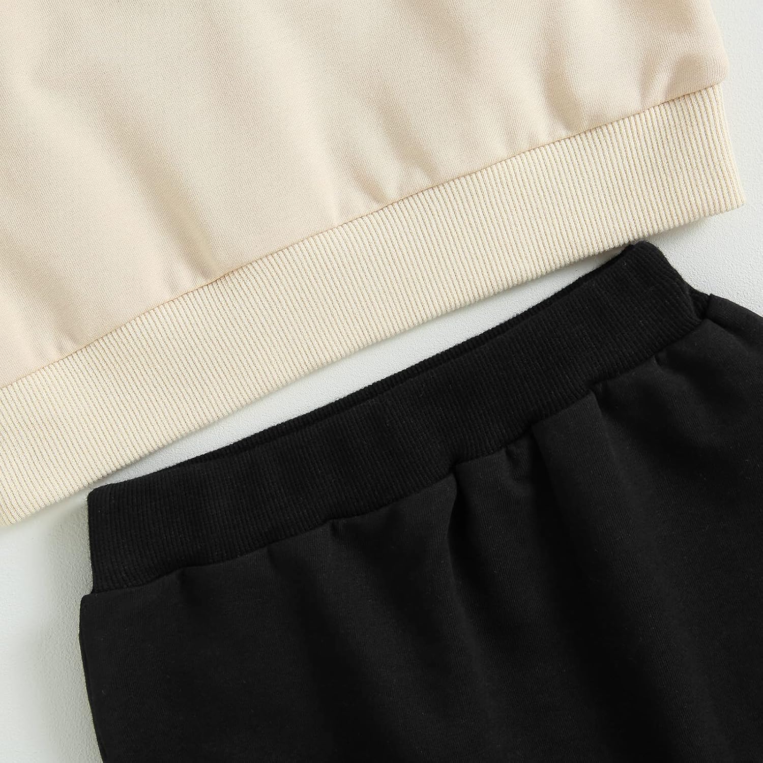 WZTYYDS Toddler Boy Clothes 2T 3T 4T 5T Fall Outfits Baby Pullover & Pants Sets Kids Winter 2Pcs Sweatsuit