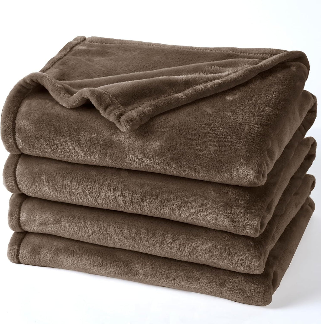 PHF Ultra Soft Fleece Blanket Twin Size, No Shed No Pilling Luxury Plush Cozy 300GSM Lightweight Blanket for Bed, Couch, Chair, Sofa Suitable for All Season, 66" x 90", Cocoa Brown