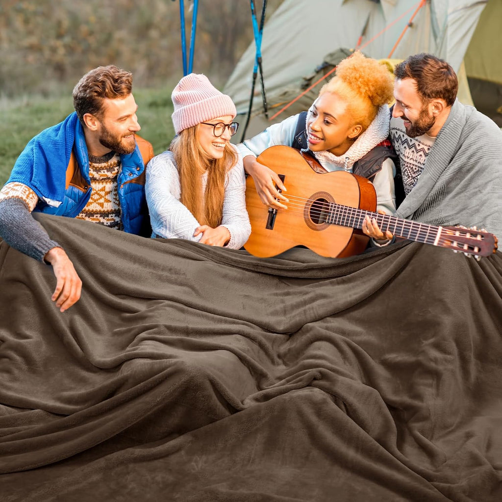 PHF Oversized King Fleece Blanket 120"x120", No Shed No Pilling Big Soft Blanket, Extra Large 10'x 10' Lightweight for Bed, Sofa Travel and Camping, Suitable for All Season, Cocoa Brown