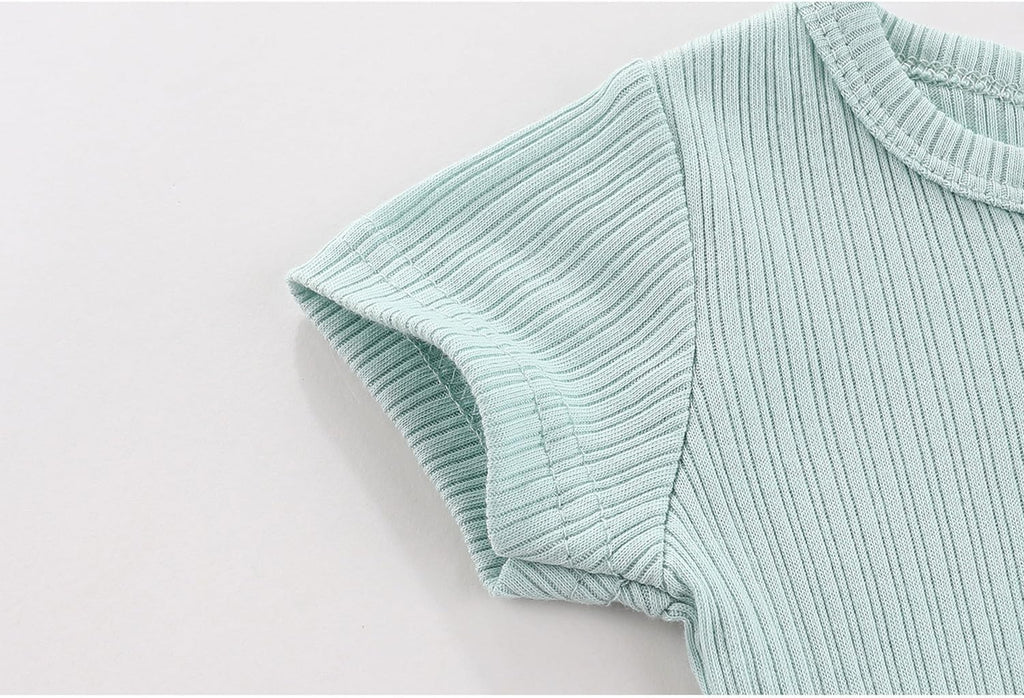 Kiddiezoom Newborn Baby Layette Set 10-Piece with Bodysuits and Pants Set for Unisex Baby Gift Sets