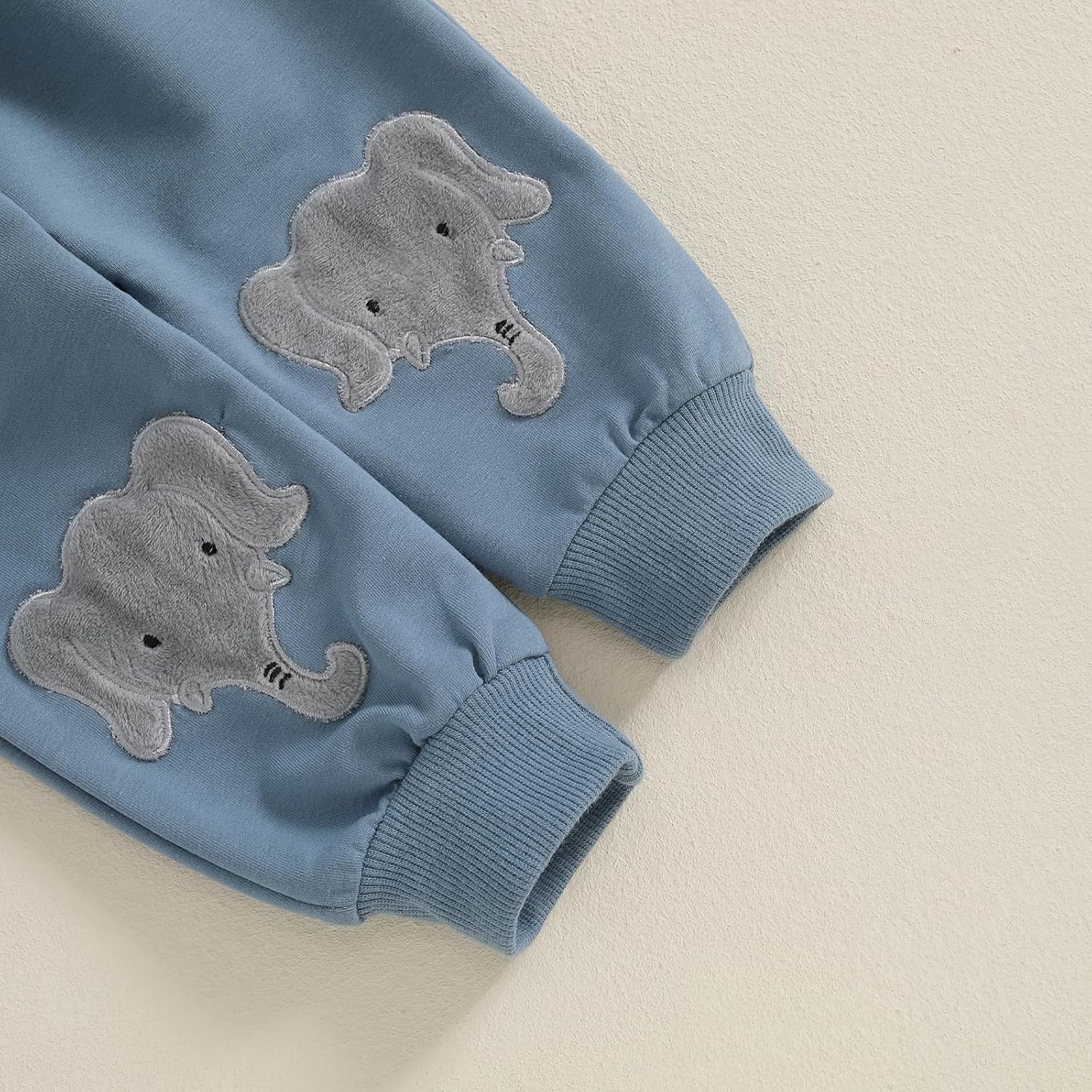 WZTYYDS Toddler Boy Clothes 2T 3T 4T 5T Fall Outfits Baby Pullover & Pants Sets Kids Winter 2Pcs Sweatsuit