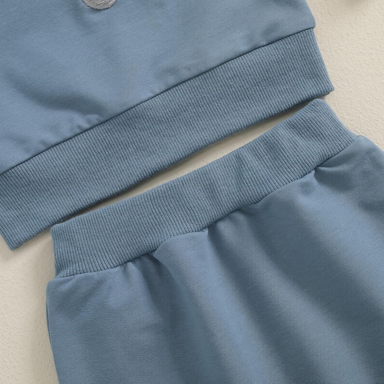 WZTYYDS Toddler Boy Clothes 2T 3T 4T 5T Fall Outfits Baby Pullover & Pants Sets Kids Winter 2Pcs Sweatsuit