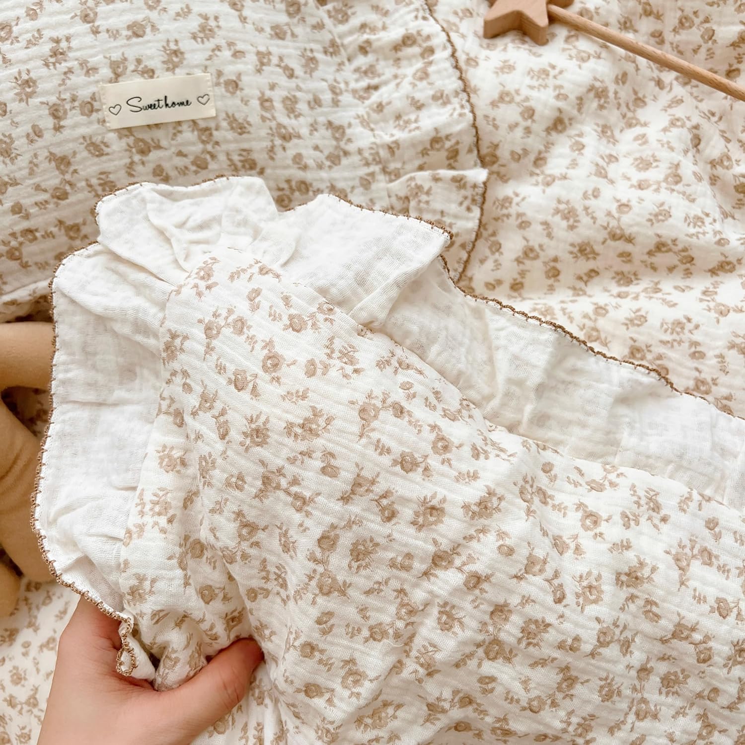 BuLuTu Camellia Floral Print Pillowcase King Muslin Cotton Pillow Case Chic Shabby Pillow Cover with Ruffles Enveloped Pillowcases, Machine Washable, 20x36 inch, 1 Piece