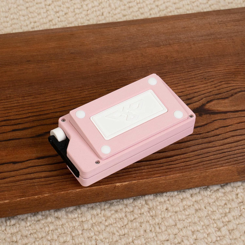 Keyboard Fidget Toys for Adults 3D Printing Keyboard Clicker Fidget Sensory Fun Toys with Keycaps Switch for Anxiety Decompression (Pink)