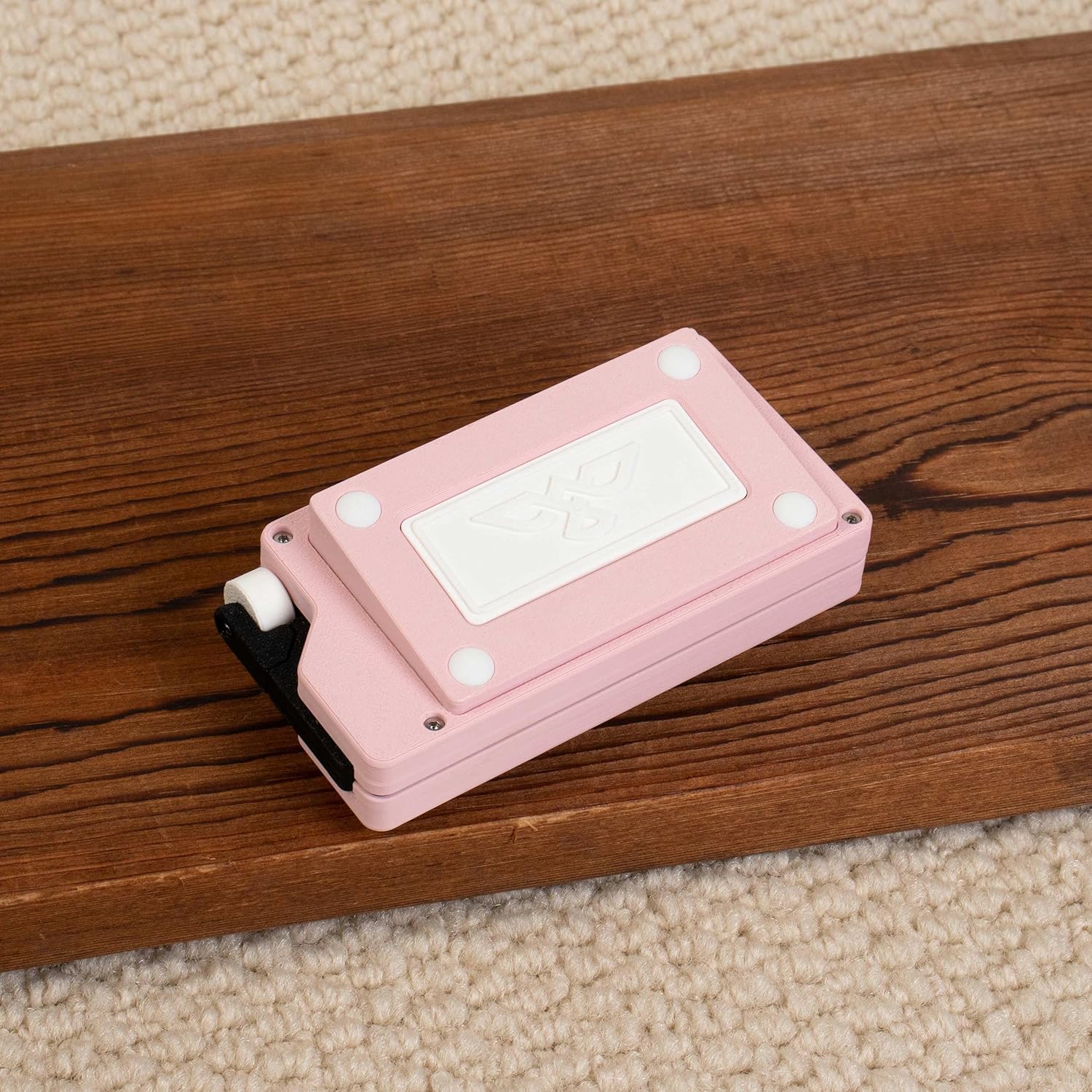 Keyboard Fidget Toys for Adults 3D Printing Keyboard Clicker Fidget Sensory Fun Toys with Keycaps Switch for Anxiety Decompression (Pink)