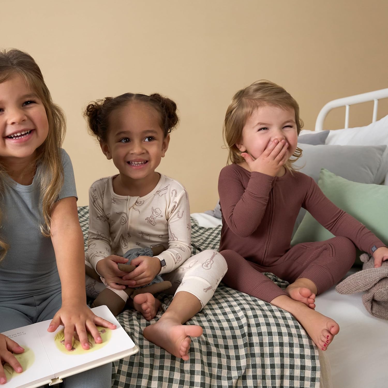 Modern Moments by Gerber Unisex Baby Viscose 2-Pack Footless Tight Fitting Pajamas