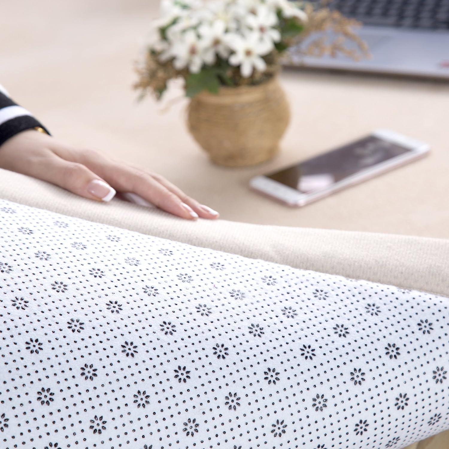 V-mix Baby Play Mat Nursey Decor Area Rug 1.18" Thick Hypebeast Rug Non Slip Rug Pads Large Area Rug Play Mats for Babies and Toddlers Non-Toxic Area Rugs Used for Living Room 6.6x6.6Ft